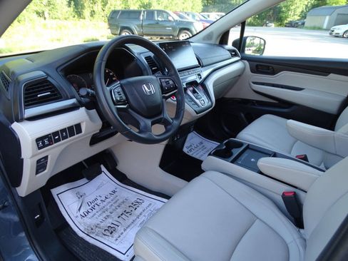 Used 2025 Honda Odyssey EX-L image 12