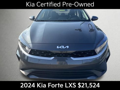 Used 2024 Kia Forte LXS FWD image 9
