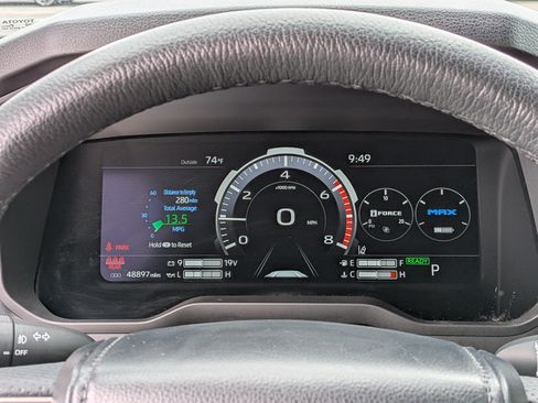 Used 2024 Toyota Tundra Limited AWD/4WD image 37