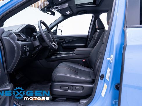 Used 2025 Honda Passport TrailSport image 24