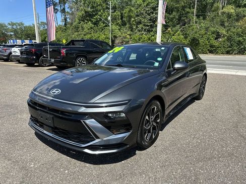 Used 2024 Hyundai Sonata SEL FWD image 12