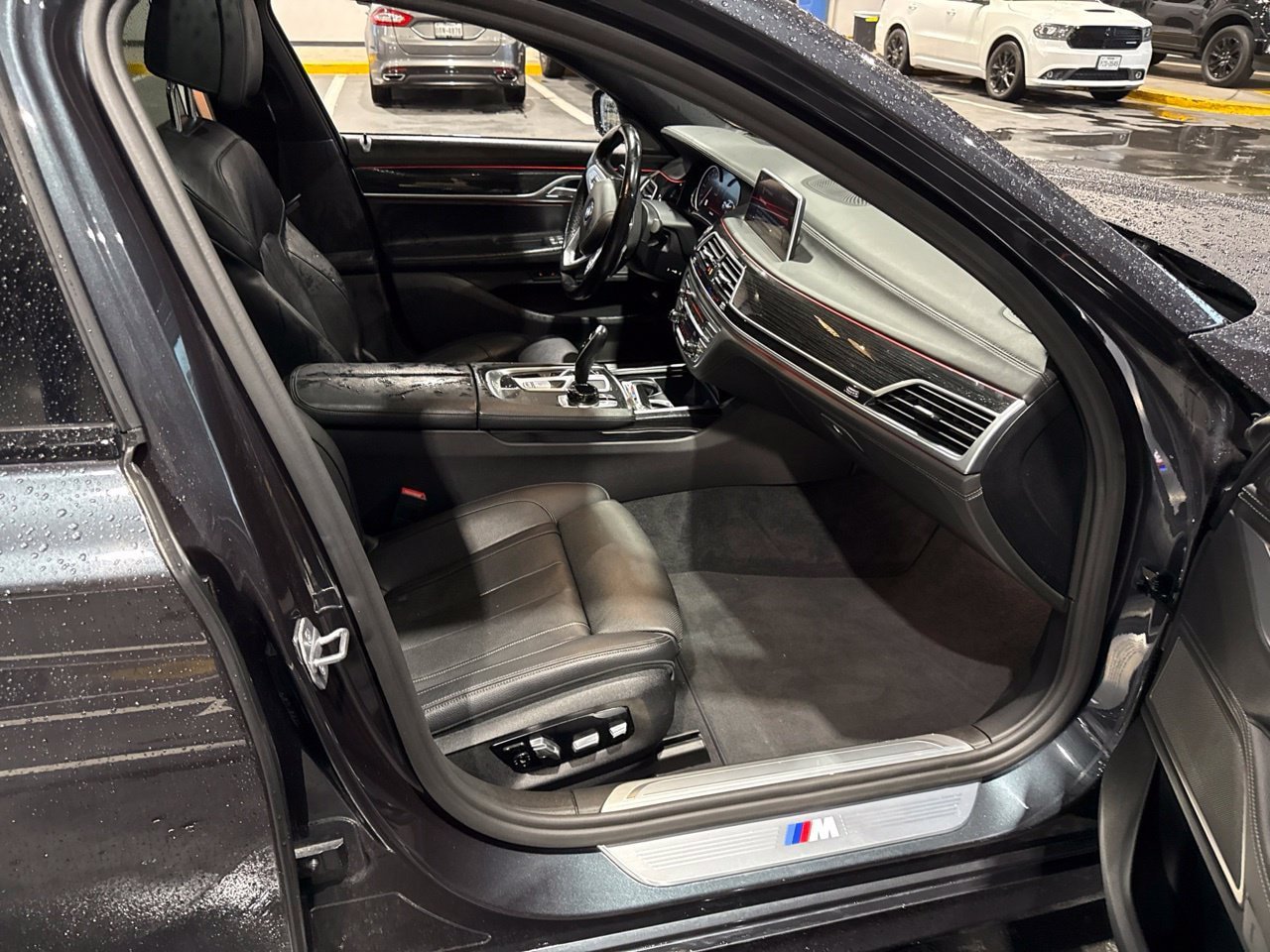 Used 2019 BMW 740i xDrive w/ Executive Package AWD/4WD image 14