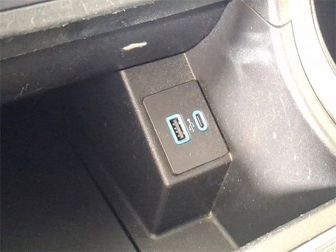 Used 2022 Ford Edge SEL image 27