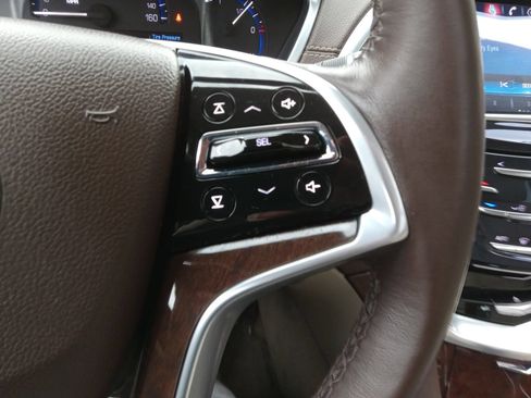 Used 2015 Cadillac SRX Luxury w/ Trailering Package AWD/4WD image 22