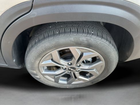 Used 2024 Kia Seltos S AWD/4WD image 28
