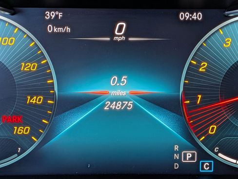 Used 2023 Mercedes-Benz C 300 C 300 image 17