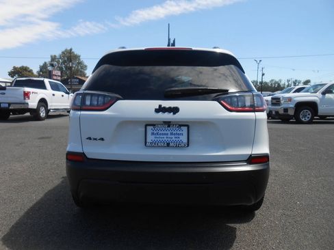 Used 2020 Jeep Cherokee Latitude Plus AWD/4WD image 8