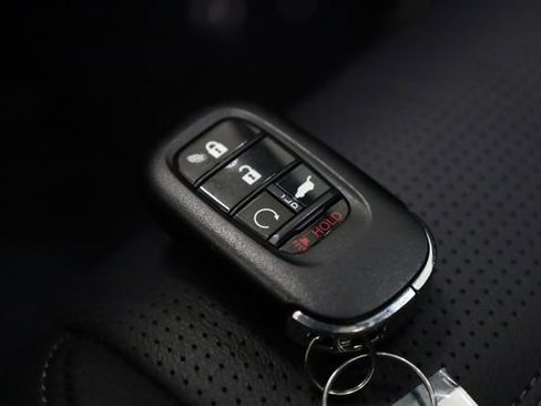 Used 2025 Honda CR-V EX-L image 34