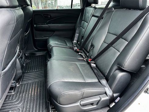 Used 2022 Honda Passport Elite image 19