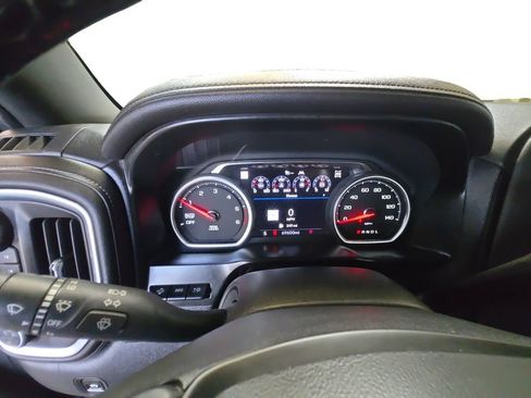 Used 2020 Chevrolet Silverado 1500 High Country w/ Technology Package AWD/4WD image 14