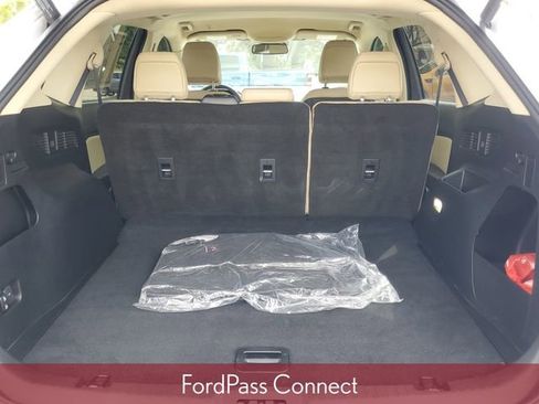 Used 2022 Ford Edge SEL w/ Convenience Package image 11