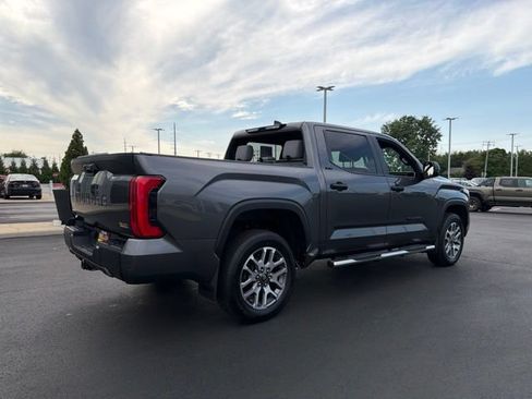 Certified 2025 Toyota Tundra SR5 AWD/4WD image 7