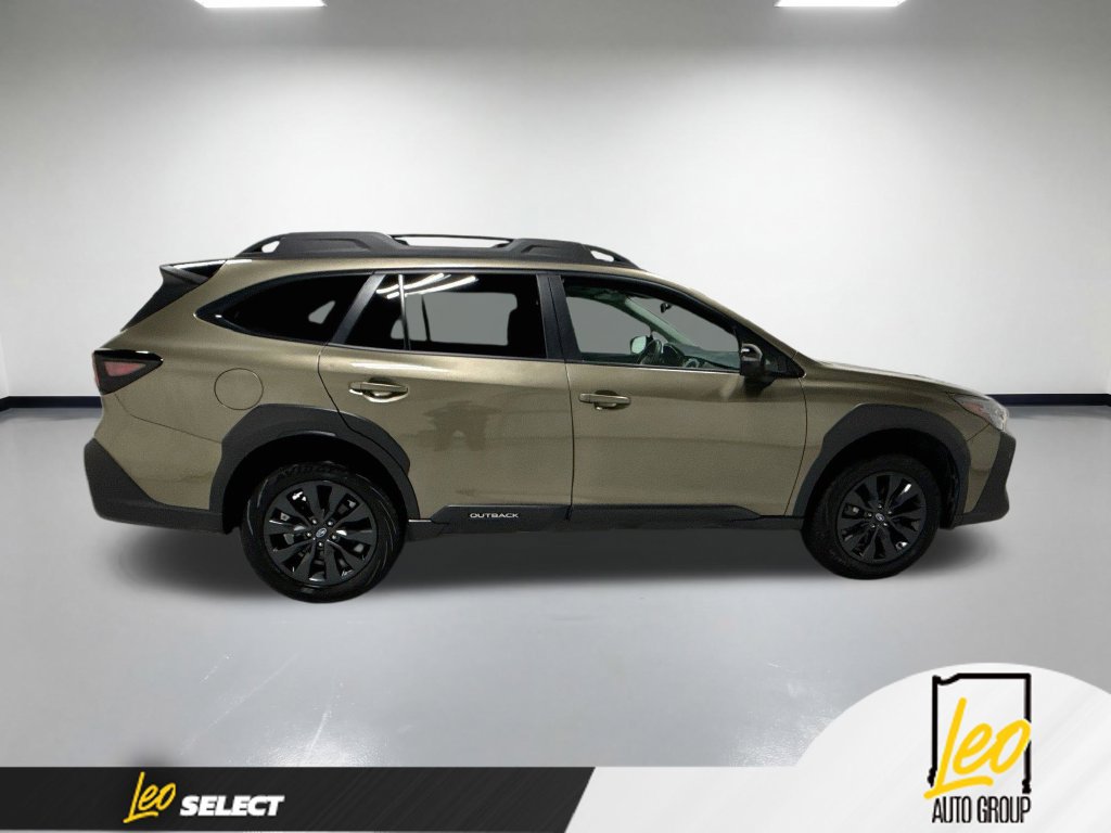 Used 2025 Subaru Outback Onyx Edition AWD/4WD image 6