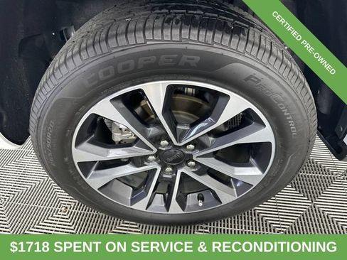 Certified 2022 Jeep Grand Cherokee Overland AWD/4WD image 11