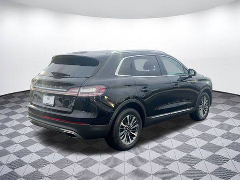 Used 2023 Lincoln Nautilus AWD w/ Premium Package image 9