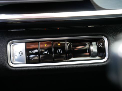 Certified 2025 Buick Envision Preferred image 26