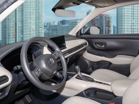 Certified 2023 Honda HR-V LX image 14