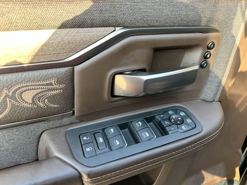 Used 2025 RAM 2500 Limited image 13