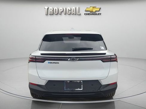 New 2026 Chevrolet Equinox EV LT w/ LPO, Blackout Package image 4