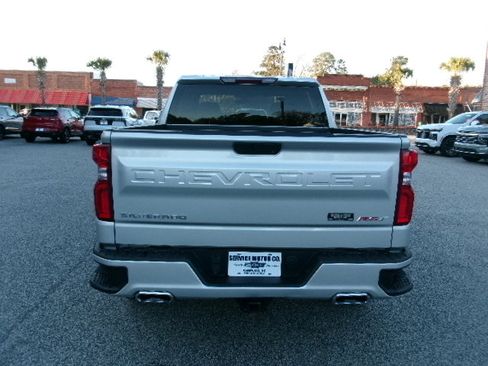 Used 2022 Chevrolet Silverado 1500 RST image 4