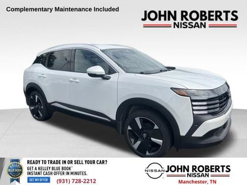 Used 2025 Nissan Kicks SR FWD image 1