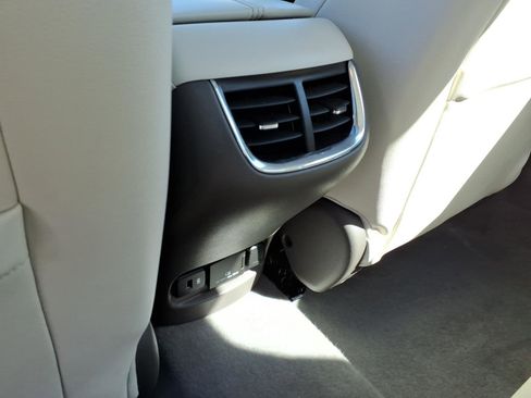 Used 2023 Chevrolet Malibu LT image 7