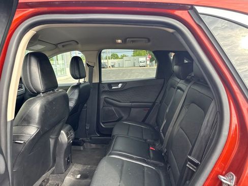 Used 2020 Ford Escape Titanium AWD/4WD image 6