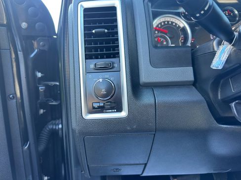 Used 2014 RAM 2500 Big Horn image 25