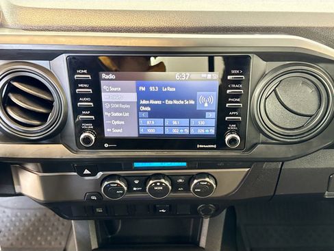 Used 2022 Toyota Tacoma SR image 16