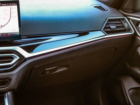 Used 2024 BMW i4 xDrive40i image 17