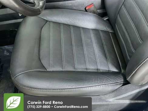 Used 2015 Ford Fusion SE w/ Equipment Group 202A FWD image 19