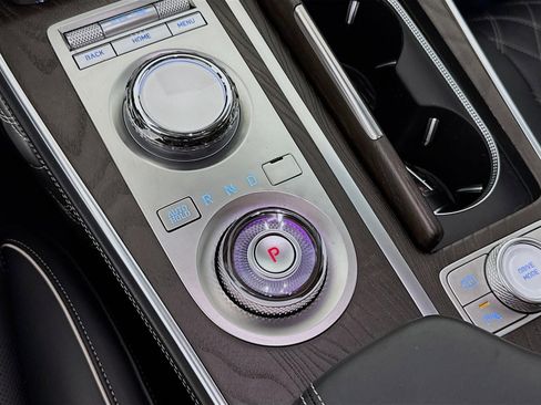 Certified 2024 Genesis GV80 3.5T AWD/4WD image 19