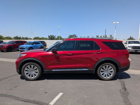 Used 2021 Ford Explorer Limited w/ Equipment Group 301A RWD image 8