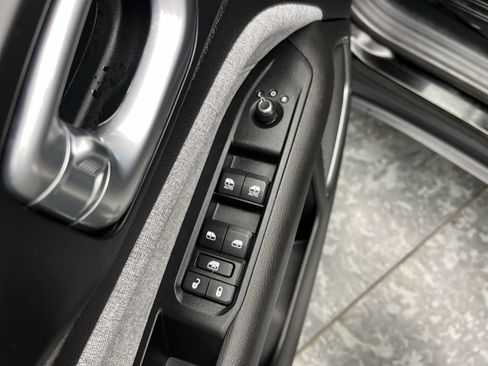 Used 2022 Jeep Compass Latitude AWD/4WD image 7