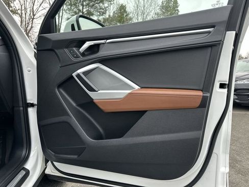 Used 2021 Audi Q3 2.0T Premium w/ Convenience Package image 29