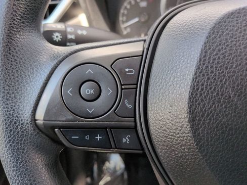 Used 2021 Toyota Corolla LE FWD image 22