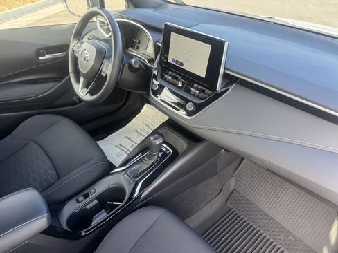 Certified 2023 Toyota Corolla SE w/ SE Premium Package image 19