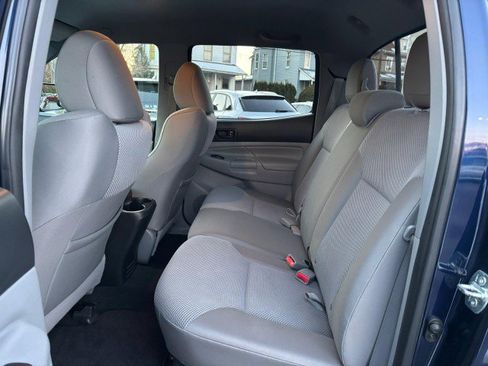 Used 2012 Toyota Tacoma 4x4 Double Cab image 14