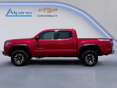 Used 2023 Toyota Tacoma TRD Off-Road AWD/4WD image 2