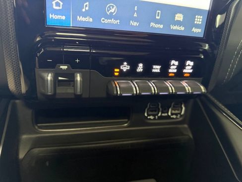 Used 2022 RAM 1500 Limited w/ Bed Utility Group AWD/4WD image 26