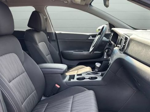 Used 2017 Kia Sportage LX AWD/4WD image 23