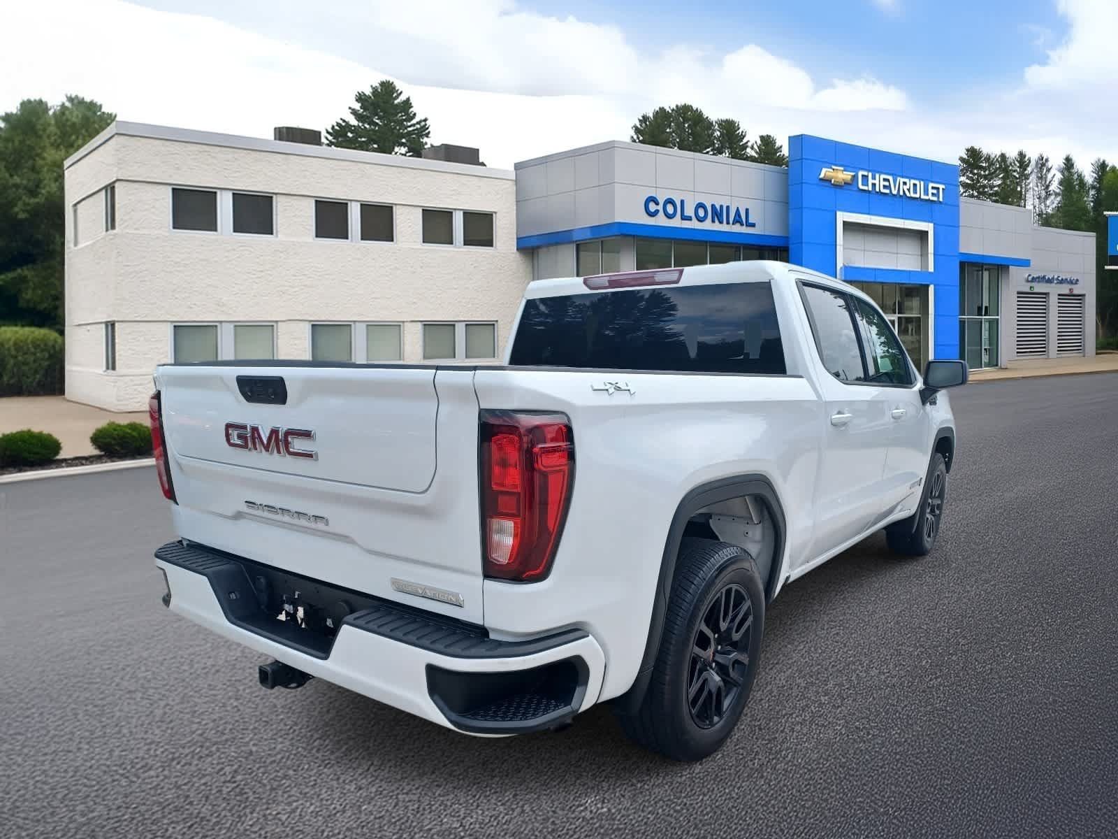 Used 2024 GMC Sierra 1500 Elevation w/ Max Trailering Package AWD/4WD image 4