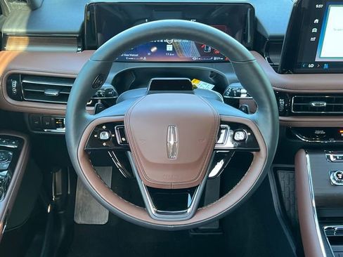 New 2026 Lincoln Aviator Reserve RWD image 19