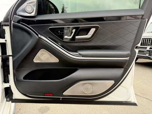 Used 2021 Mercedes-Benz S 580 4MATIC Sedan w/ AMG Line image 28