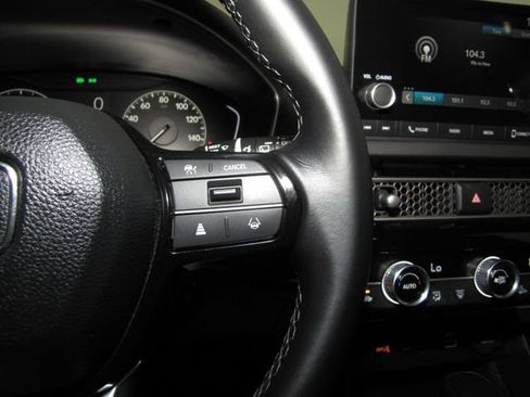 Certified 2023 Honda Civic EX-L image 6