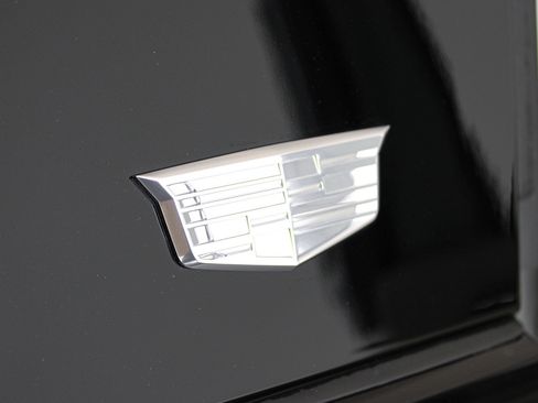 Used 2025 Cadillac Escalade ESV Sport Platinum RWD image 42
