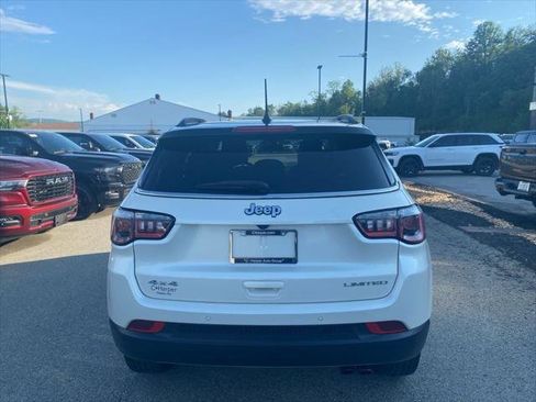 Certified 2018 Jeep Compass Limited w/ Safe & Security Group AWD/4WD image 3