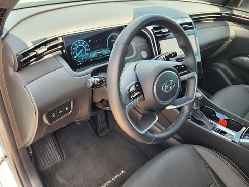 Used 2024 Hyundai Santa Cruz Limited image 11