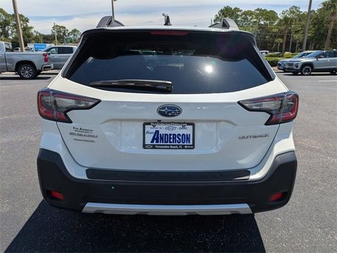 Used 2024 Subaru Outback Limited image 4