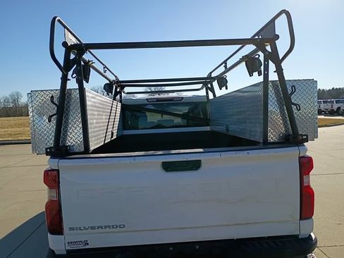 Used 2020 Chevrolet Silverado 2500 W/T w/ WT Convenience Package image 11